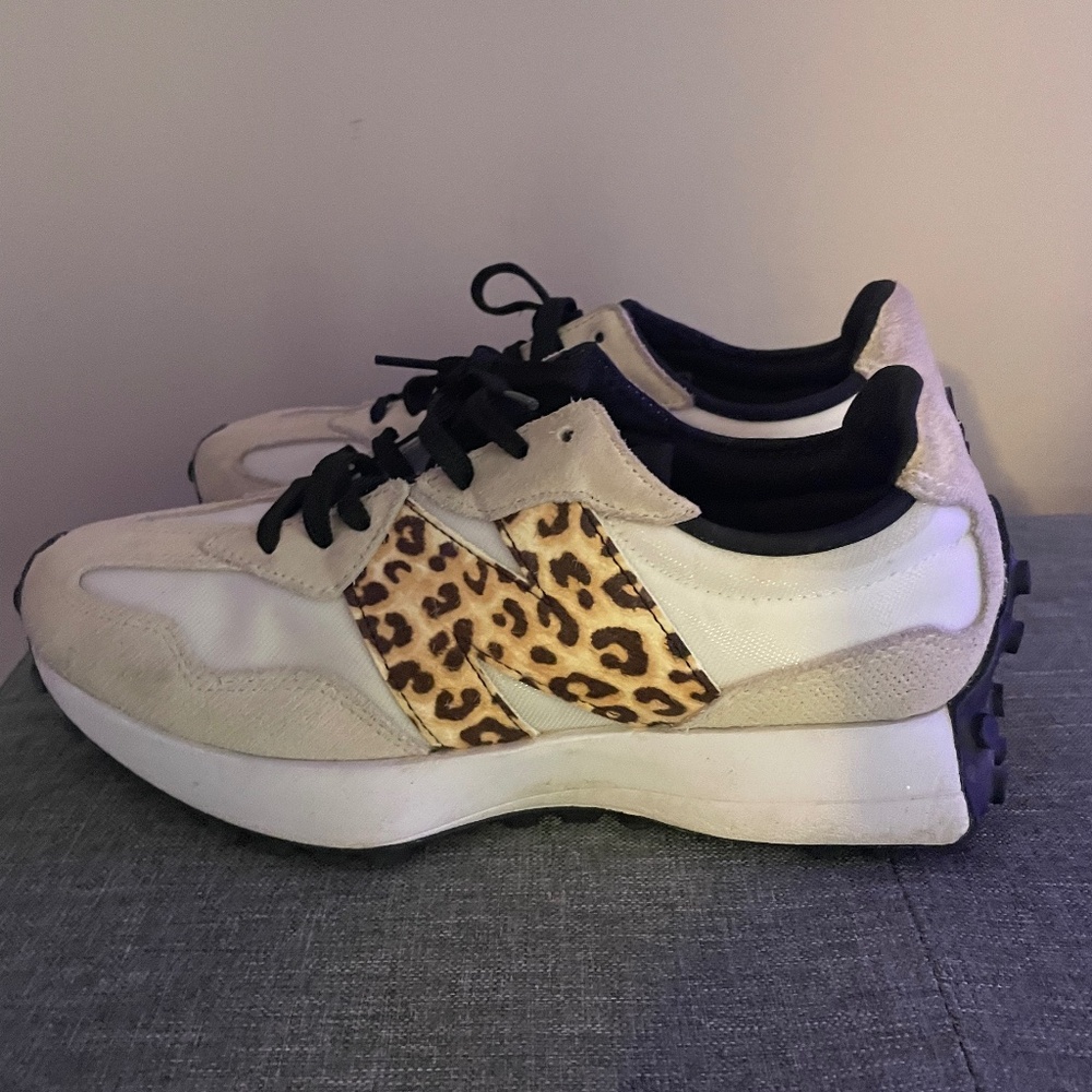 New Balance 327 White Leopard